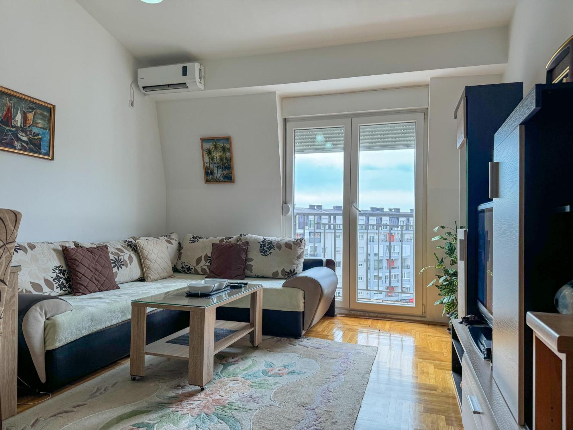 Apartment 50 Подгорица Экстерьер фото